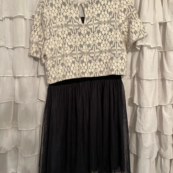 Anthropologie-Weston size medium dress - Picture 3 of 3